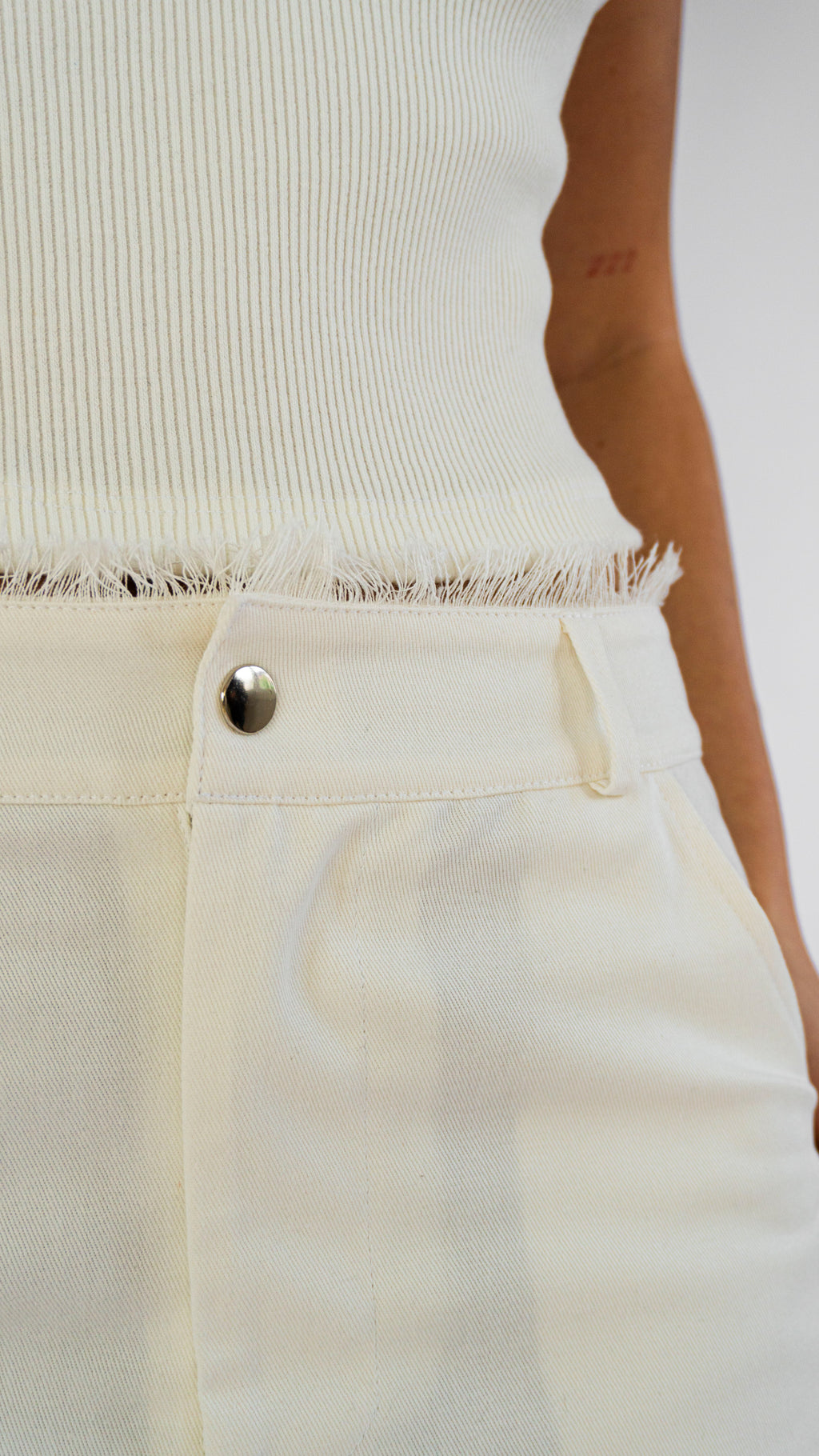 Calça Valentina off white — Another Label (foto 3)